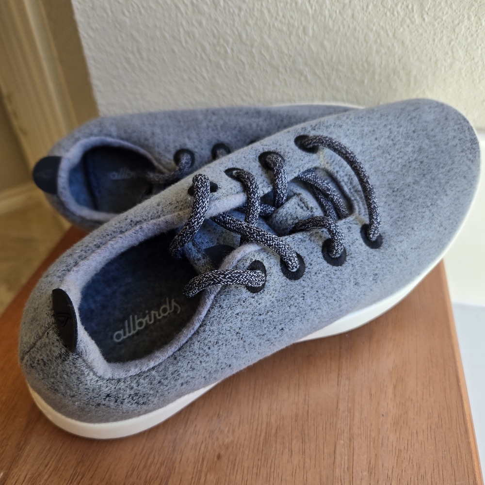 allbirds NEW Gray Wool Runners